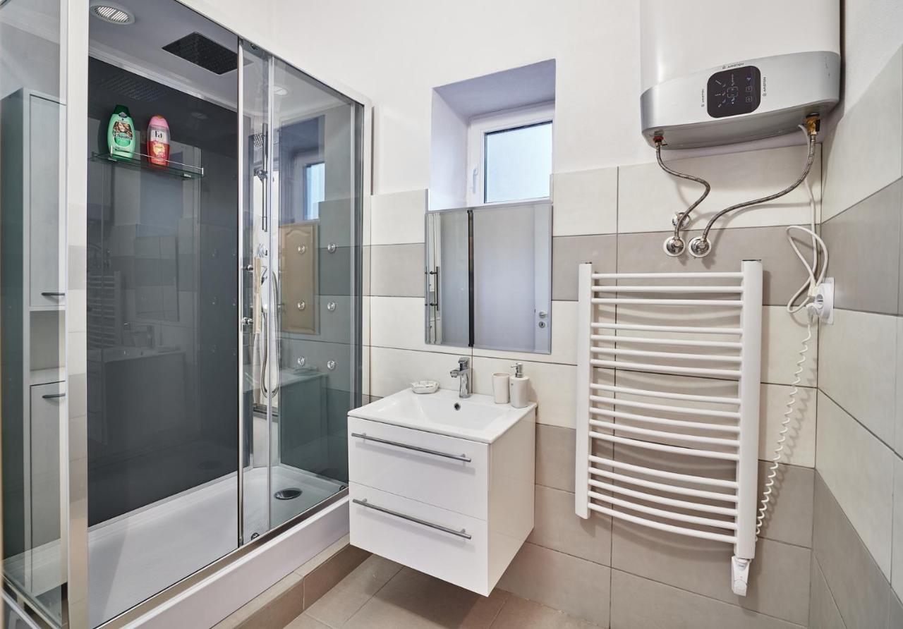 Apartman Bb Centrum Банска бистрица Екстериор снимка